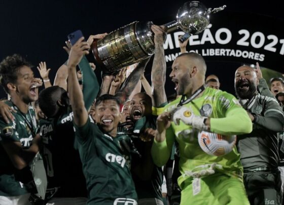 Lateral do Flamengo admite que preferia LDU na final da Libertadores, mas ressalta ‘pendências’ com Palmeiras por derrota em 2021