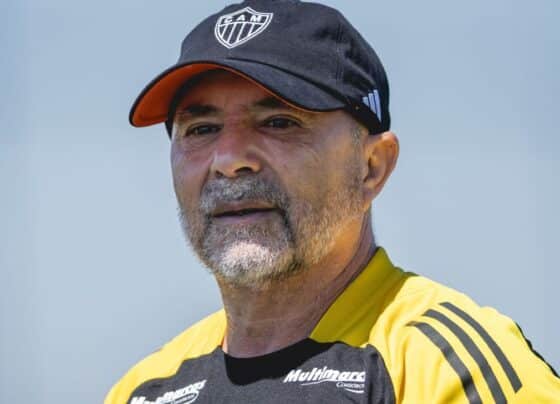 Lesão de Alan Franco no Atlético-MG causa incômodo de Sampaoli com técnico do Equador, seu ex-auxiliar e desafeto