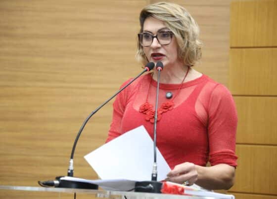 Linda Brasil aborda atraso salarial de médicos da Saúde Estadual