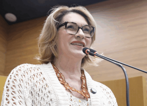 Linda Brasil defende políticas públicas de cuidado e atenção à pessoa idosa em Sergipe