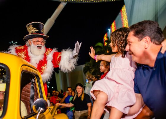 Papai Noel emociona o público no Shopping Jardins, em Aracaju – FaxAju