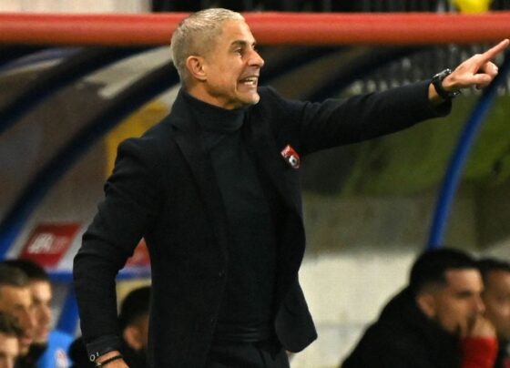Sylvinho faz história com a Albânia e garante país na repescagem por vaga na Copa do Mundo com vitória sobre Andorra