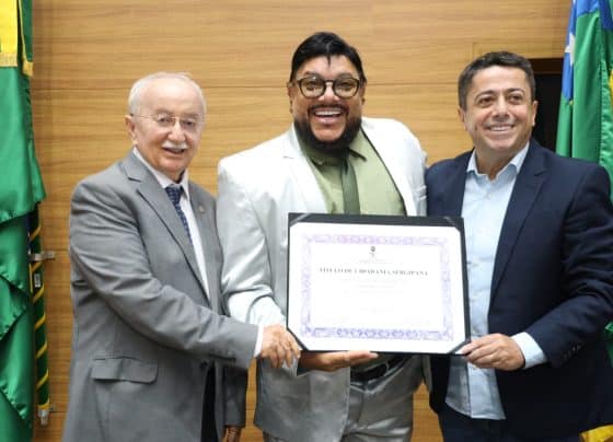 Alese concede Título de Cidadania Sergipana ao cantor Cid Natureza