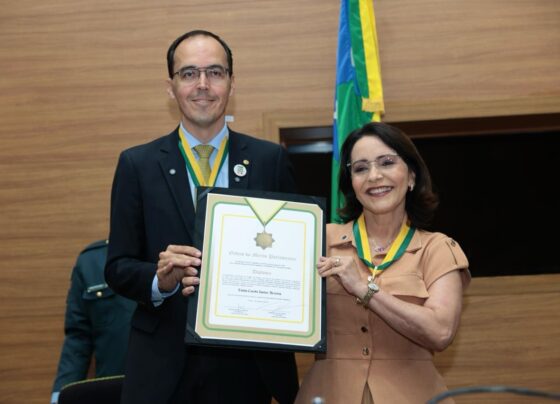 Alese outorga Medalha da Ordem do Mérito Parlamentar à prefeita de Aracaju, Emília Corrêa