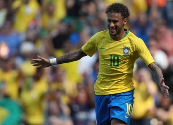 Ancelotti se irrita com insistência em perguntas sobre Neymar: ‘Copa é em junho’