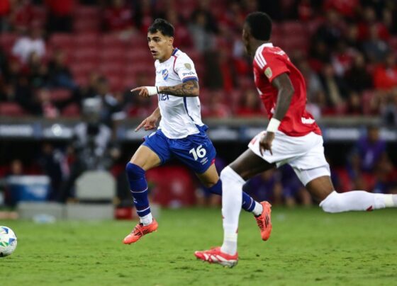 Botafogo negocia contratação de atacante do Nacional-URU