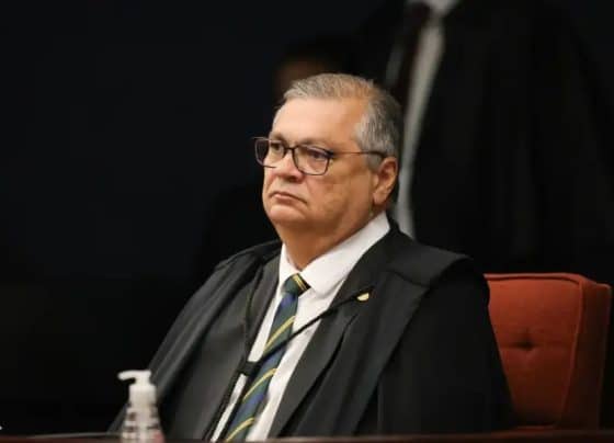 Dino suspende trecho de PL que libera emendas do orçamento secreto – RO Acontece