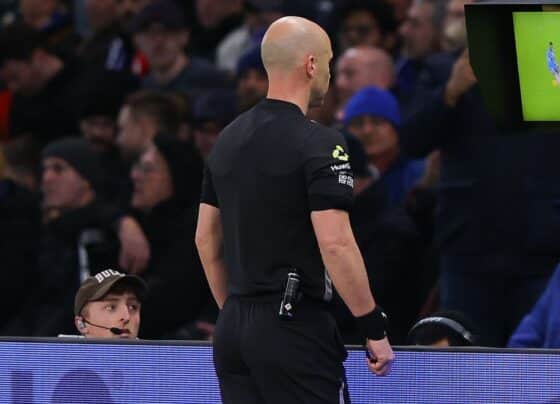 Fifa quer implementar revisão do VAR em lances de escanteio e segundo cartão amarelo para Copa do Mundo