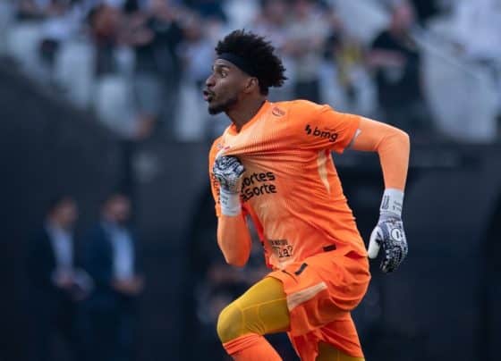 Hugo pega dois pênaltis, Corinthians elimina Cruzeiro e vai para a final da Copa do Brasil