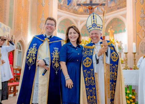 Prefeita Emília participa de missa em homenagem à padroeira de Aracaju – FaxAju