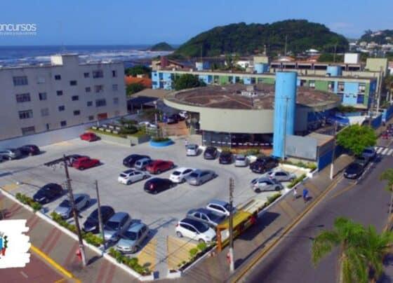 Processo seletivo da Prefeitura de Itanhaém (SP) abre vagas que pagam até R$ 8 mil