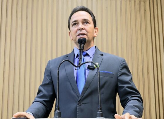 Emília abandonou Lúcio Flávio (PL), Moana Valadares (PL) e Valmir de Francisquinho”, pontua Fábio Meireles (PDT)