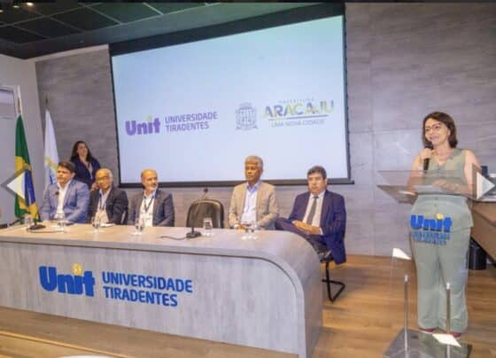 Prefeitura de Aracaju e Unit assinam acordo para levar serviços à população