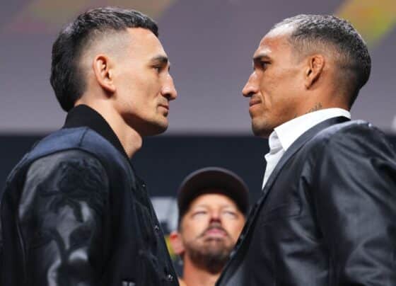 UFC anuncia revanche entre Charles do Bronx e Max Holloway pelo cinturão BMF