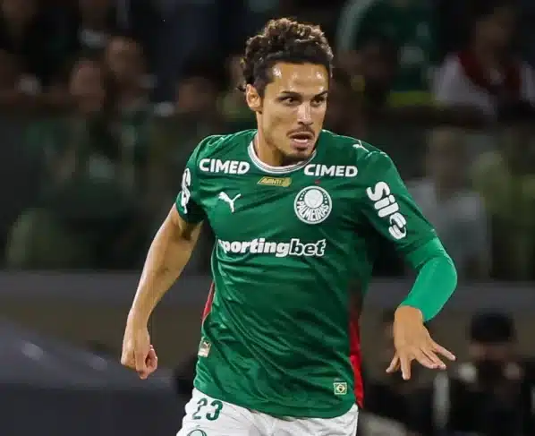 Abel Ferreira comenta possível saída de Raphael Veiga do Palmeiras