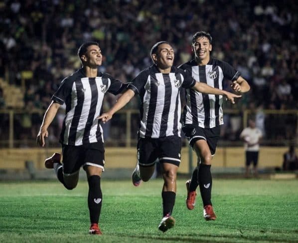 Ceará supera XV de Jaú, chega às quartas da Copinha e registra melhor campanha de sua história