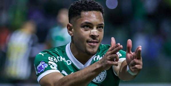 Choque-Rei: Palmeiras domina, vence por 3 a 1 e assume a liderança do Paulistão