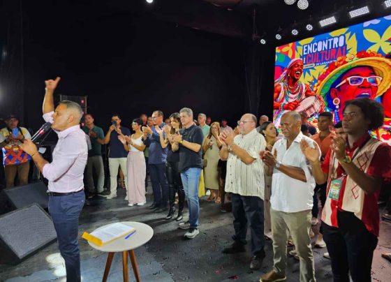 Cortejo de grupos encanta e abre oficialmente o 51º Encontro Cultural de Laranjeiras – FaxAju
