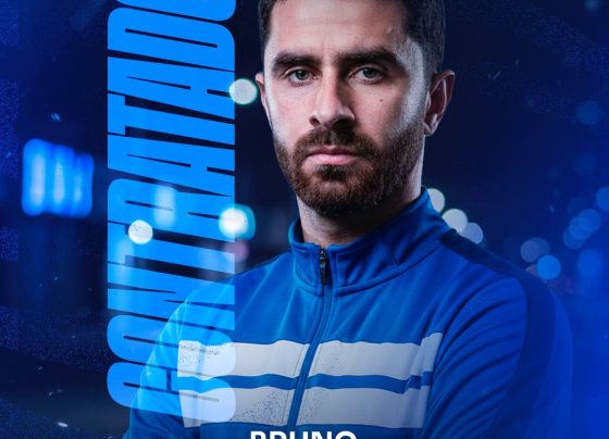 Cruzeiro anuncia os meias Caíque Valdívia e Bruno Nascimento, ex-CSE