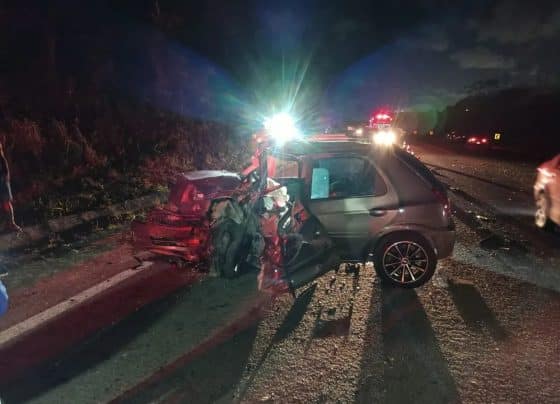 ENVOLVENDO DOIS CARROS DEIXA UMA PESSOA MORTA E DOIS FERIDOS NA BR-235, EM NOSSA SENHORA DO SOCORRO – FaxAju