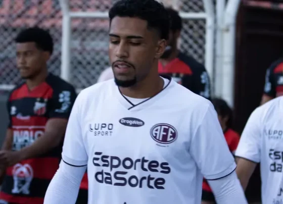 Erik rompe ligamento e desfalca a Ferroviária no Paulistão A2