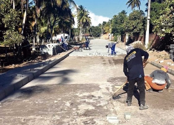 Governo de Sergipe investe mais de R$ 14 milhões em obras de pavimentação e urbanização no litoral de Pacatuba