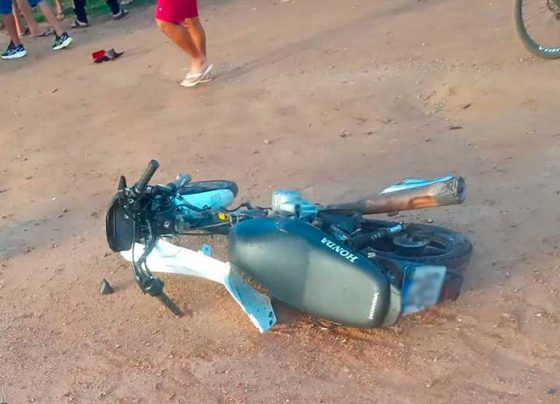 Motociclista morre em acidente com caminhão na BR-235, em Itabaiana