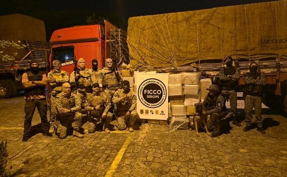 Operação da Polícia Federal e da Polícia Militar apreende mais de uma tonelada de drogas na BR-101, em Sergipe