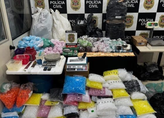 Polícia Civil apreende drogas e identifica uso de cal na mistura de cocaína na zona leste de São Paulo