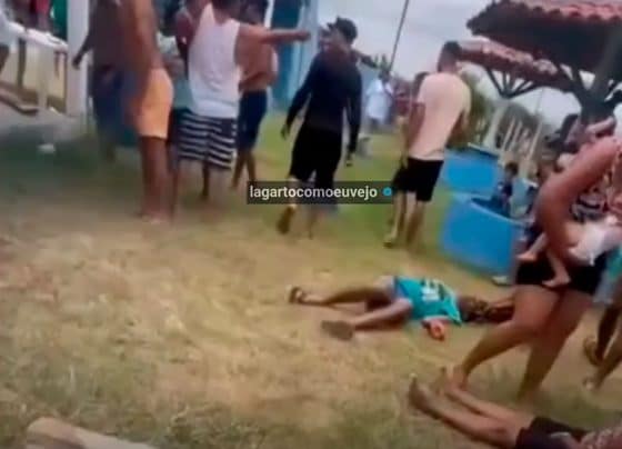 Ventania derruba telhado e deixa feridos em balneário de Campo do Brito