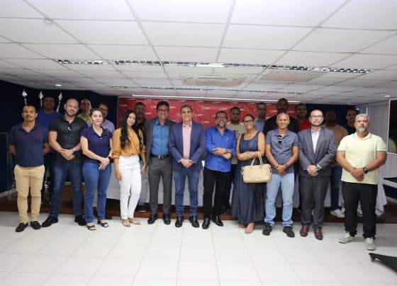 Alunos de Direito realizam visita ao MPT-SE