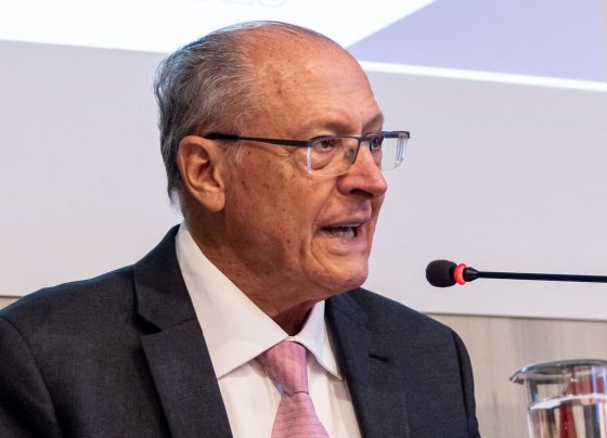 Alckmin: Brasil não perde competitividade com tarifa de 10% dos EUA