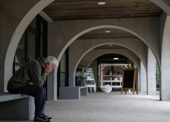 Alzheimer e outras demências são temas do Caminhos da Reportagem