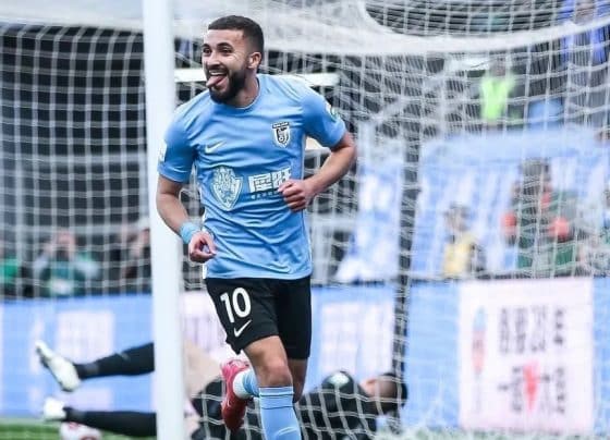 Corinthians encaminha contratação de Zakaria Labyad; marroquino é indicação de Memphis Depay