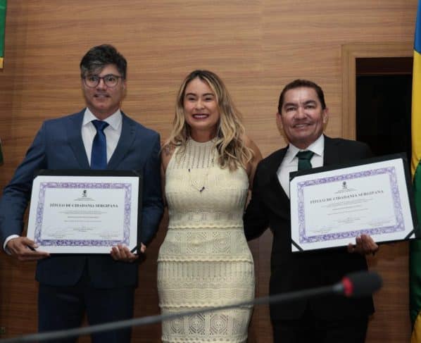 Delegado Hugo Leonardo e empresário José Milton recebem Título de Cidadania Sergipana na Alese