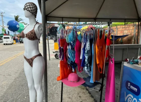 Empreendedores comemoram geração de renda no Verão Sergipe na Praia da Caueira