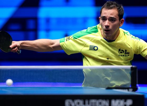 Em busca do bi, Calderano vence estreia na Copa do Mundo de Macau
