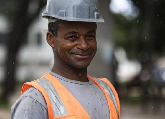 IR zero para quem ganha até R$ 5 mil vale nos salários pagos este mês