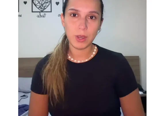 Justiça manda soltar turista argentina acusada de injúria racial