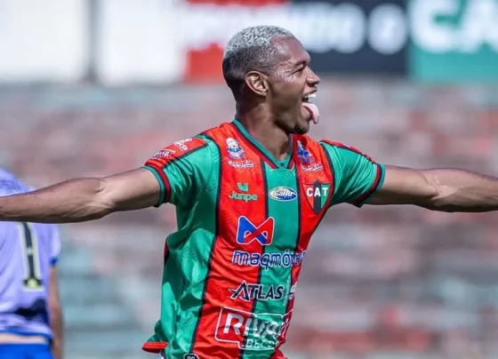 Kauã Giancler brilha com dois gols e mantém Taquaritinga no G8