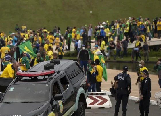 Moraes vota por rejeitar recurso de cúpula da PMDF condenada pelo 8/1