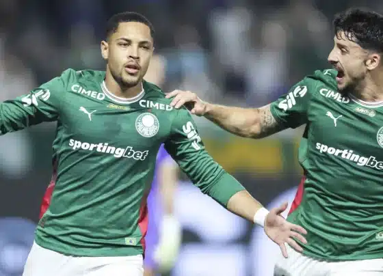 Palmeiras vence Fluminense e volta a assumir liderança