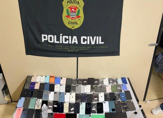 Quase 90 celulares furtados são apreendidos pela Polícia Civil em hotel no centro de SP