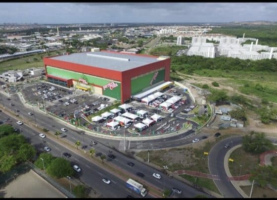 Ferreira Costa: Carnaval altera horário de funcionamento do Home Center