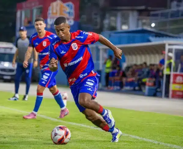 CATARINENSE: Quadrangular do Descenso começa com vitória do Marcílio Dias (Foto: Reprodução/Instagram)