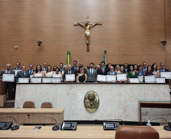 Alese homenageia pesquisadores do Programa de Pós-Graduação em Ciências da Saúde da UFS
