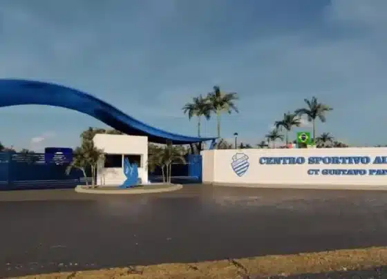 CSA anuncia saídas de dois jogadores