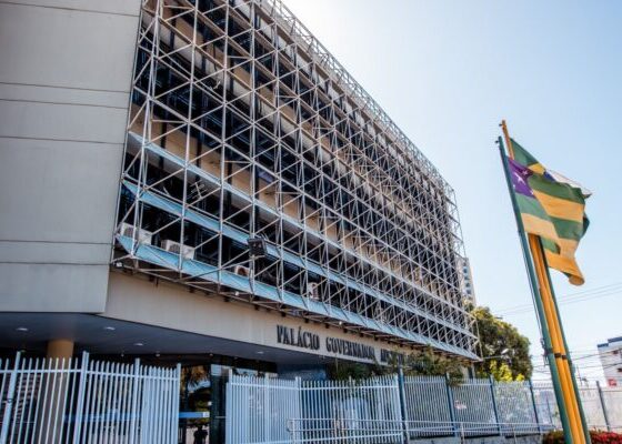Governo de Sergipe encaminha projetos de lei à Alese para concessão de reajuste aos servidores