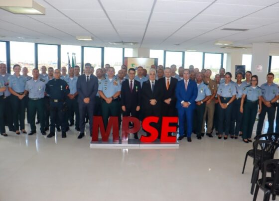 Polícia Militar realiza solenidade em continuidade às comemorações dos 191 anos da Corporação – P.M.S.E.