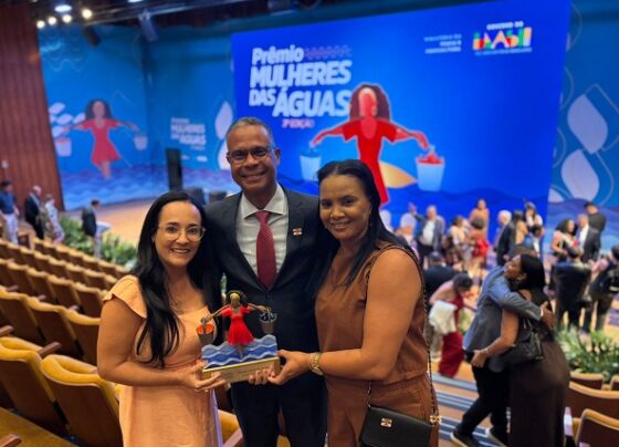 Prefeito Júlio Nascimento participa de premiação nacional em Brasília e destaca ações para marisqueiras